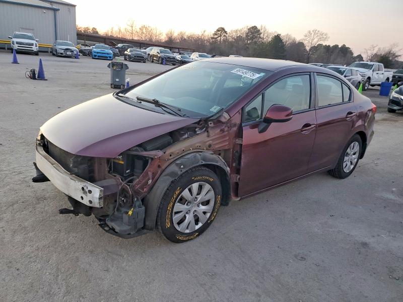 Zdjęcie 1 z aukcji – 2012 HONDA CIVIC LX z VIN 2HGFB2F53CH558557