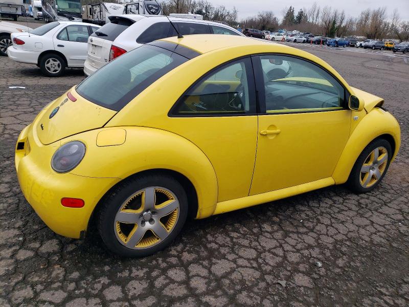 Photo 3 from auction – 2002 VOLKSWAGEN NEW BEETLE with VIN 3VWCD21C42M458093