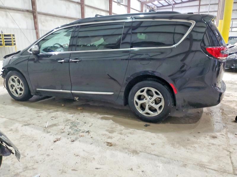 Photo 2 from auction – 2023 CHRYSLER PACIFICA with VIN 2C4RC1GG2PR560870