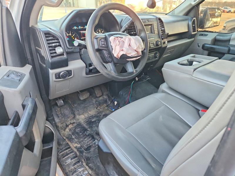 Photo 8 from auction – 2016 FORD F150 with VIN 1FTMF1CF9GKE07867