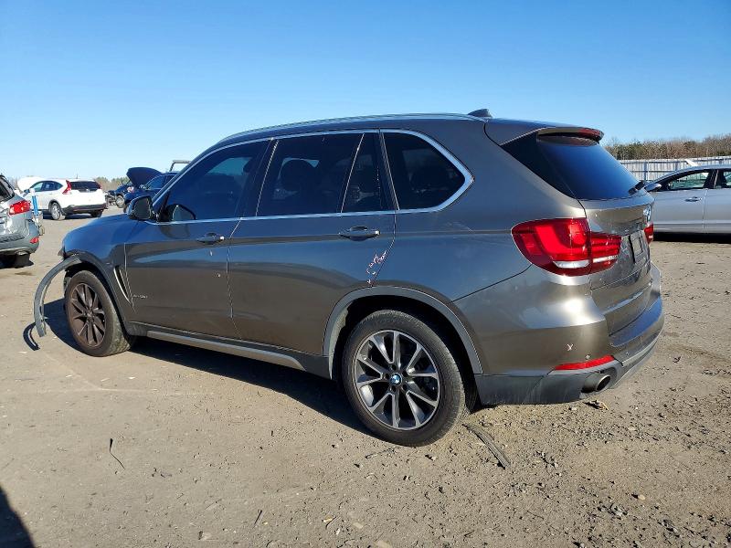 Photo 2 from auction – 2017 BMW X5 XDRIVE3 with VIN 5UXKR0C31H0V74945