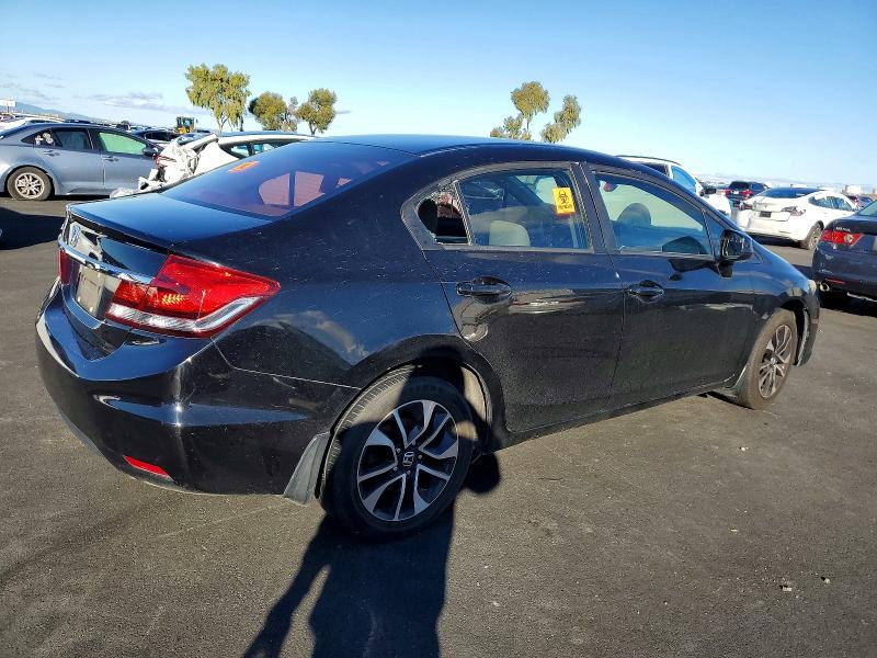 صورة رقم 3 من المزاد - 2013 HONDA CIVIC مع VIN 19XFB2F82DE001306