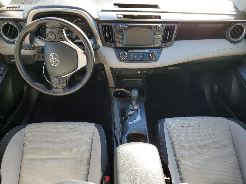 Photo 8 from auction – 2017 TOYOTA RAV4 with VIN JTMRFREV0HJ105125