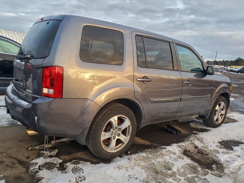 Photo 3 from auction – 2015 HONDA PILOT EXL with VIN 5FNYF4H58FB010715