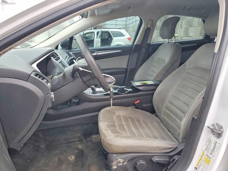 Photo 7 from auction – 2014 FORD FUSION S with VIN 3FA6P0G70ER351755