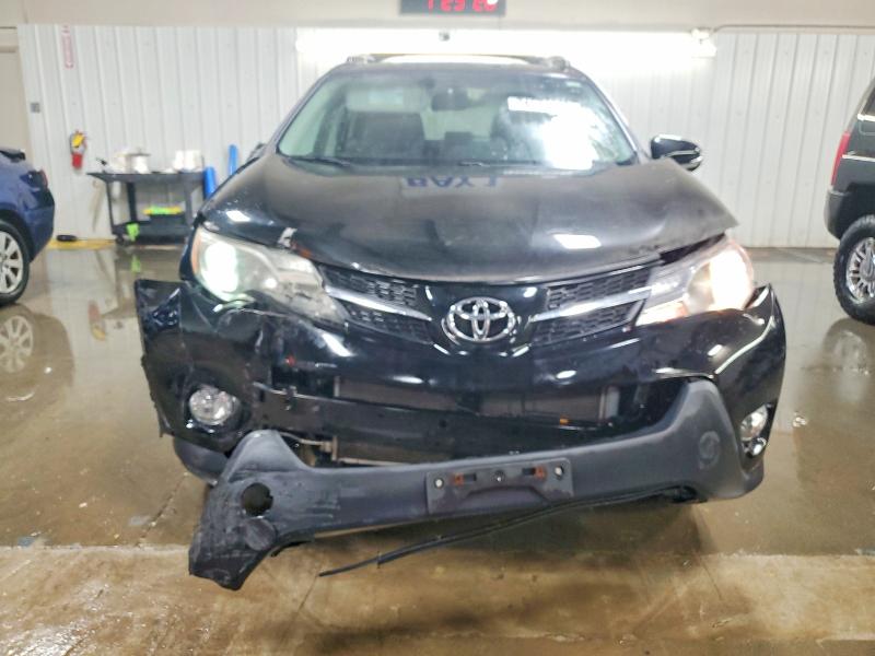 Photo 5 from auction – 2015 TOYOTA RAV4 LIMIT with VIN 2T3DFREV1FW314396