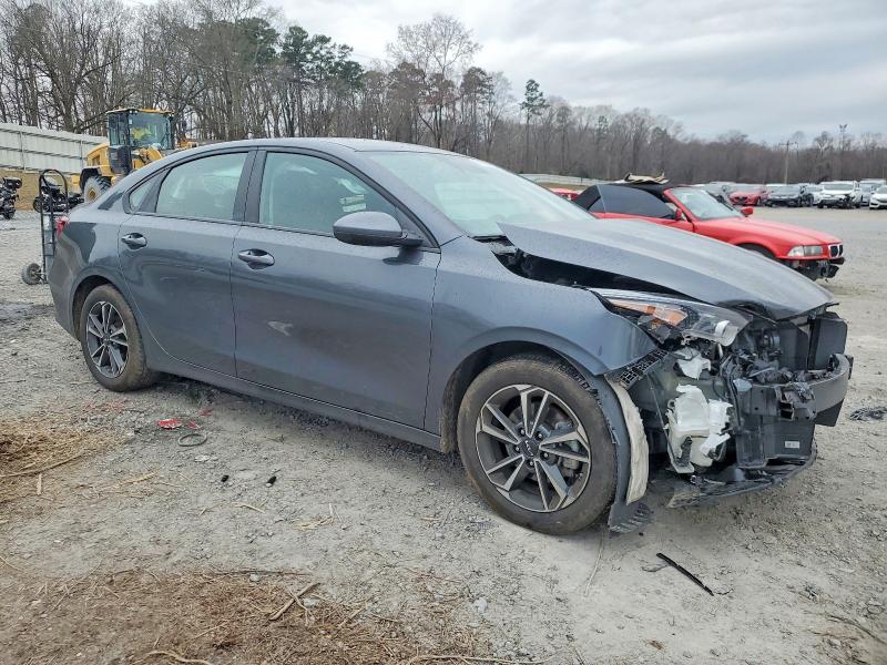Photo 4 from auction – 2023 KIA FORTE with VIN 3KPF24AD6PE692859