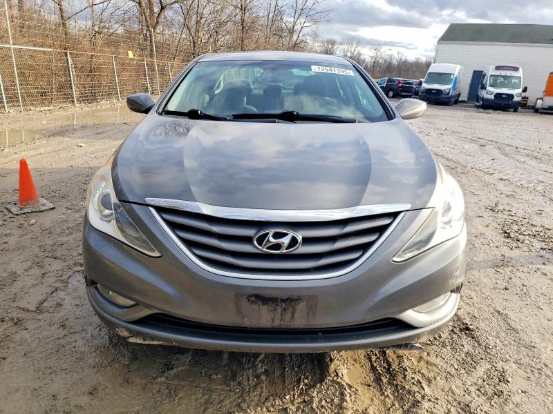 Photo 5 from auction – 2013 HYUNDAI SONATA GLS with VIN 5NPEB4AC3DH766944