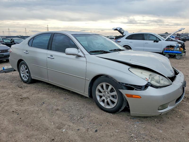 Photo 4 from auction – 2004 LEXUS ES 330 with VIN JTHBA30GX40018482