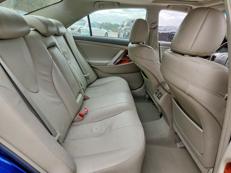 Photo 10 from auction – 2011 TOYOTA CAMRY with VIN 4T1BB3EKXBU128199