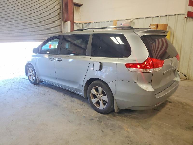 Photo 2 from auction – 2011 TOYOTA SIENNA with VIN 5TDKK3DC7BS148106