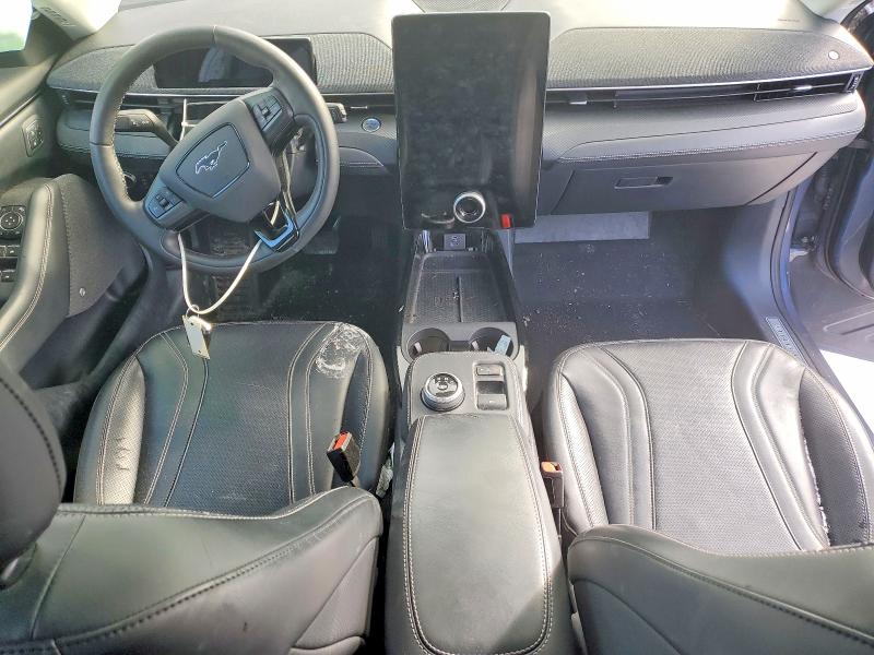 Photo 8 from auction – 2021 FORD MUSTANG MACH-E with VIN 3FMTK3SU7MMA09351