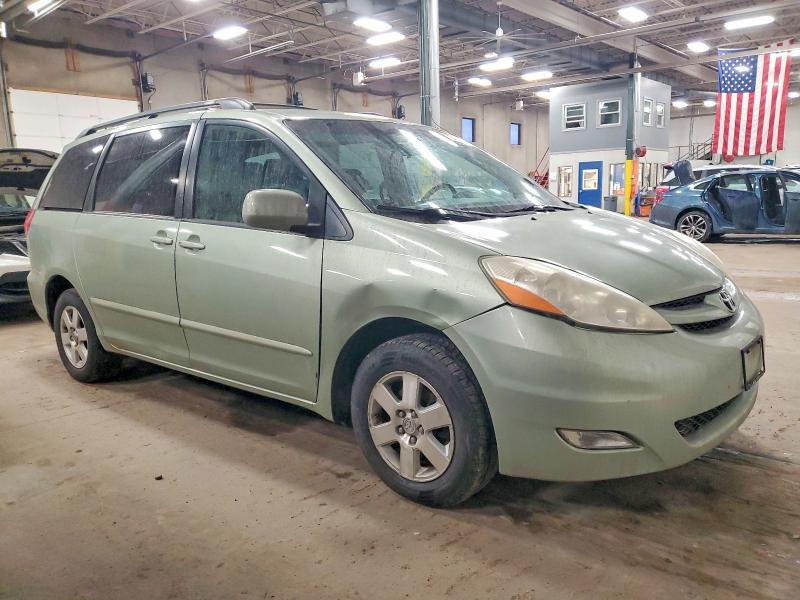 Photo 4 from auction – 2006 TOYOTA SIENNA with VIN 5TDZA22C76S471401