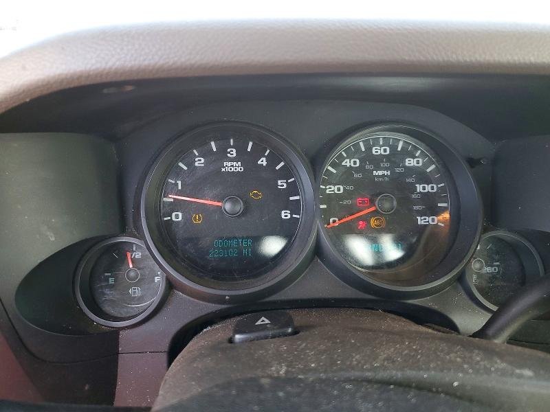 Photo 9 from auction – 2008 CHEVROLET SILVERADO with VIN 1GCEC14X88Z142209