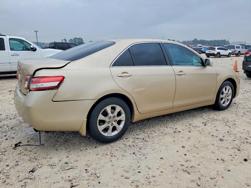 Photo 3 from auction – 2011 TOYOTA CAMRY BASE with VIN 4T1BF3EK4BU769997