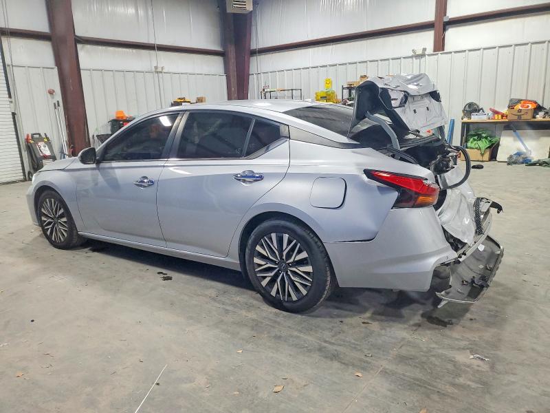 Photo 2 from auction – 2023 NISSAN ALTIMA with VIN 1N4BL4DV2PN334479