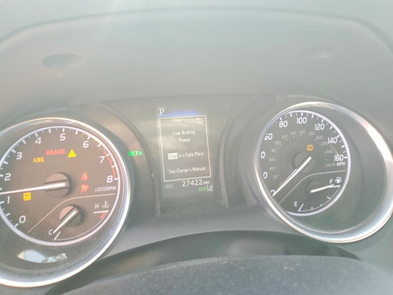 Photo 9 from auction – 2018 TOYOTA CAMRY with VIN 4T1B11HK1JU609282