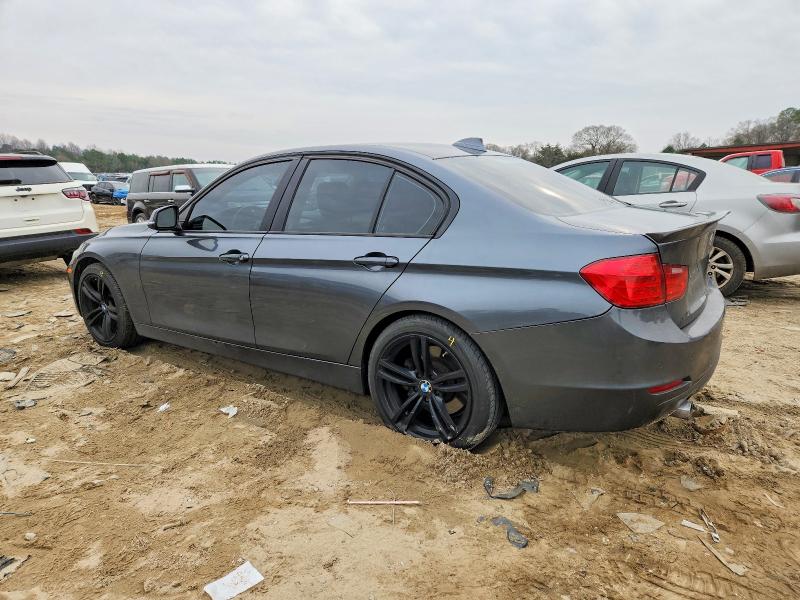 Photo 2 from auction – 2013 BMW 335 with VIN WBA3A9C56DF476341