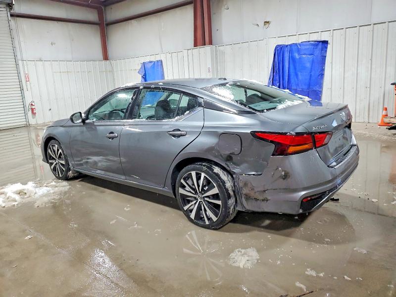 Photo 2 from auction – 2019 NISSAN ALTIMA SR with VIN 1N4BL4CW4KC182168