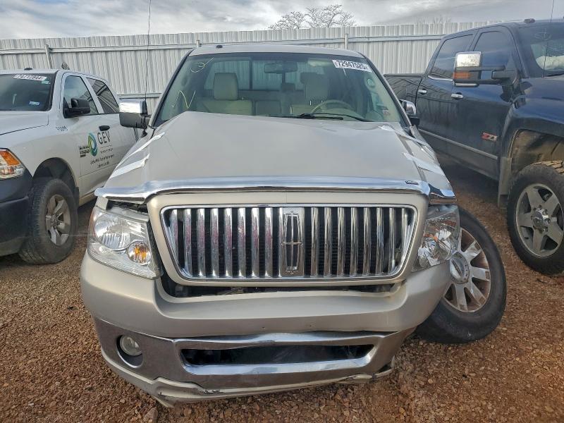 Photo 5 from auction – 2006 LINCOLN MARK LT with VIN 5LTPW18566FJ11674