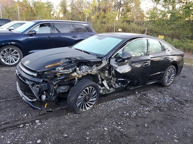 HYUNDAI SONATA HYB 2025 with VIN KMHL54JJ2SA128326 - Photo from auction