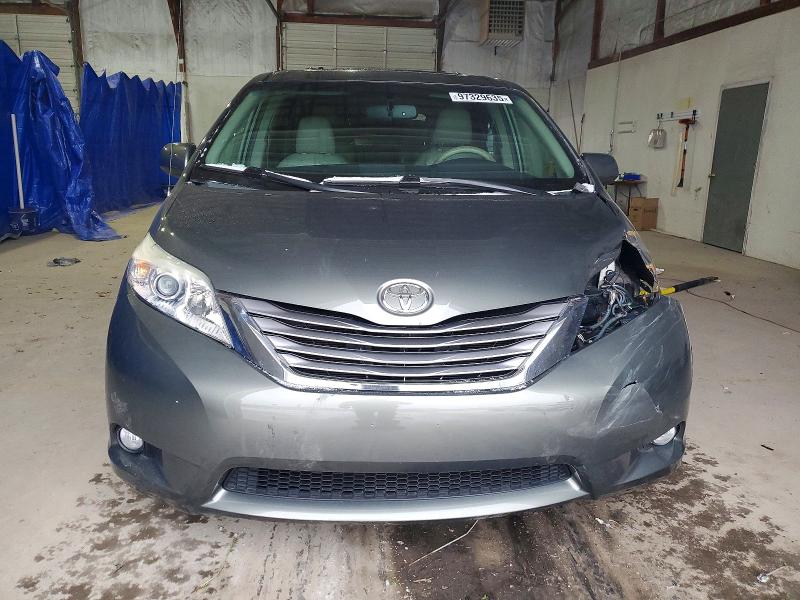 Photo 5 from auction – 2012 TOYOTA SIENNA with VIN 5TDYK3DC3CS241233