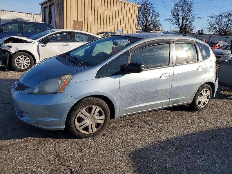 HONDA FIT 2011 with VIN JHMGE8H30BC018270 - Photo from auction