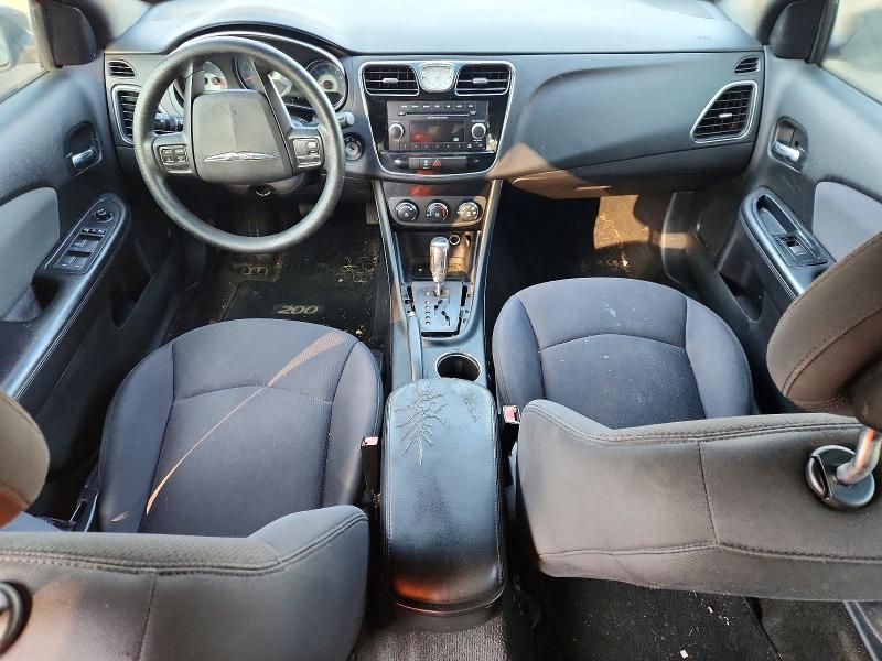 صورة رقم 8 من المزاد - 2012 CHRYSLER 200 LX مع VIN 1C3CCBAB4CN318408