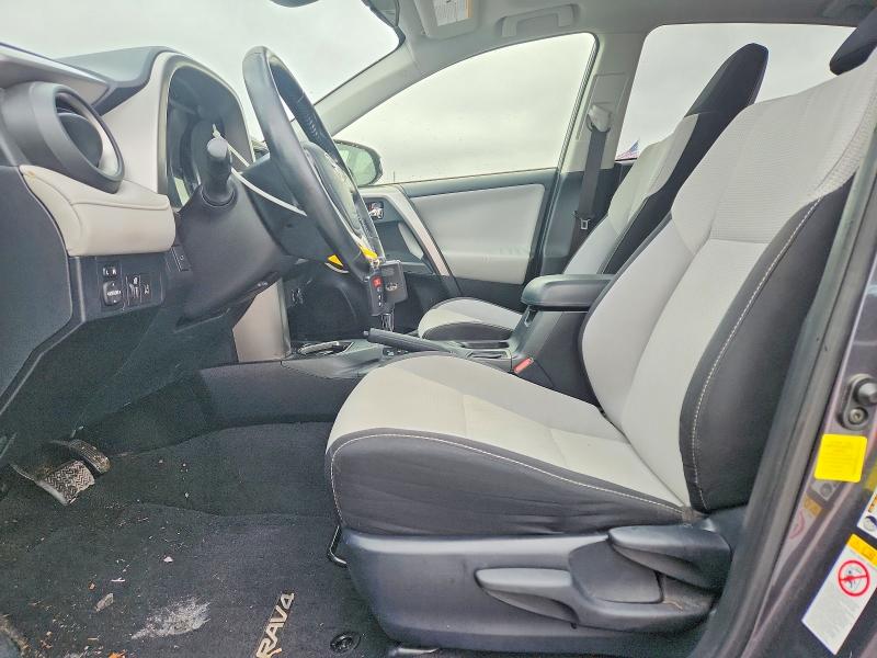 Photo 7 from auction – 2017 TOYOTA RAV4 with VIN JTMWFREV3HJ139773