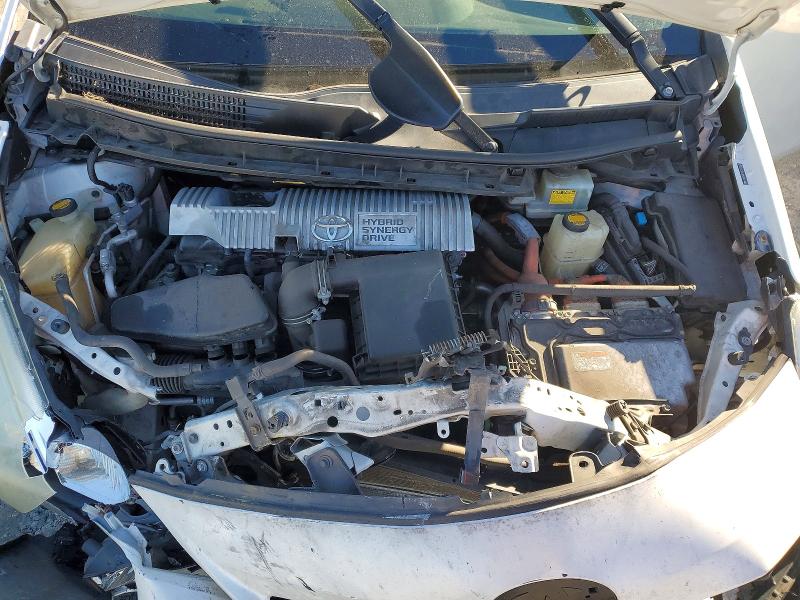 Photo 12 from auction – 2012 TOYOTA PRIUS V with VIN JTDZN3EU4C3174632