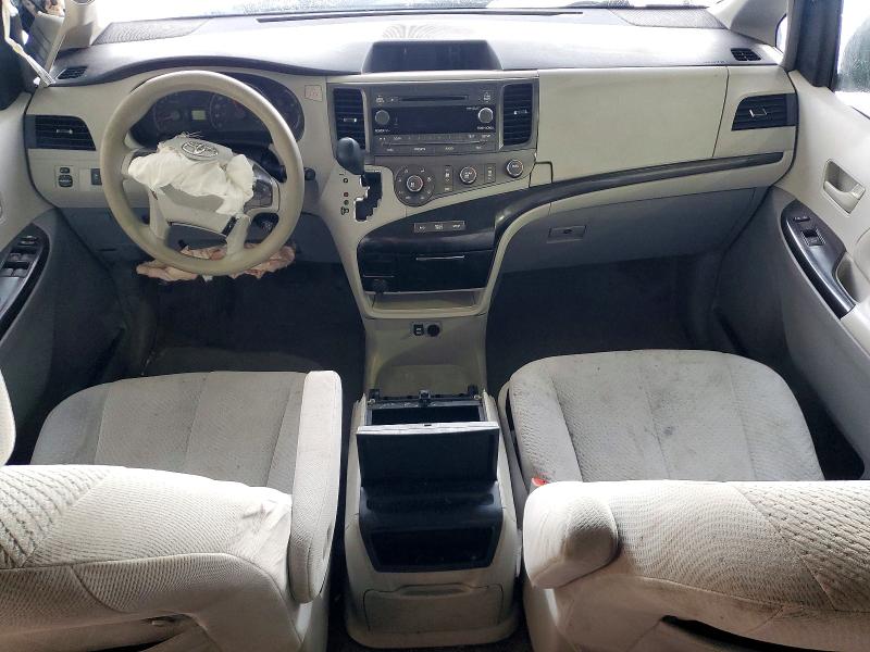 Photo 8 from auction – 2011 TOYOTA SIENNA LE with VIN 5TDKK3DC7BS083919
