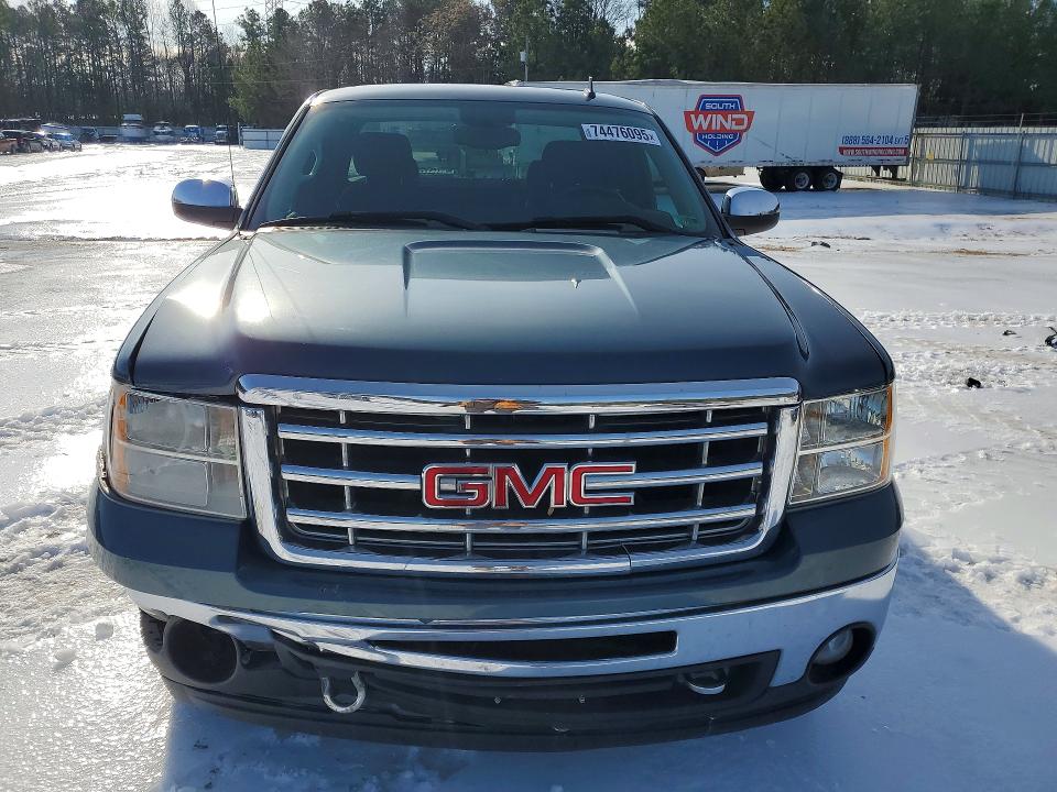Zdjęcie 5 z aukcji – 2011 GMC SIERRA C15 z VIN 1GTR1VE03BZ316162
