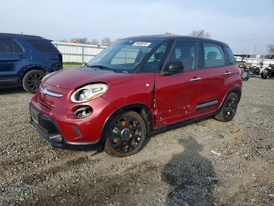 FIAT 500L 2015 with VIN ZFBCFADH7FZ033344 - Photo from auction