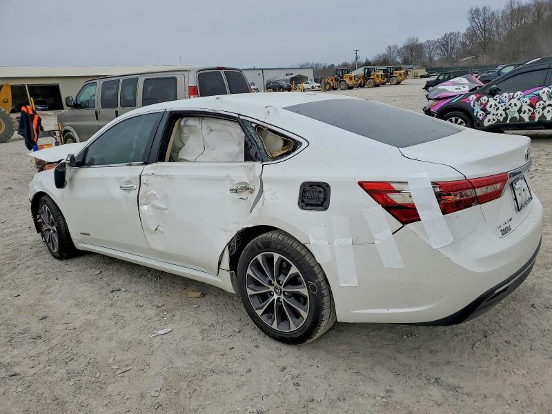 Photo 2 from auction – 2017 TOYOTA AVALON HYB with VIN 4T1BD1EB8HU058953