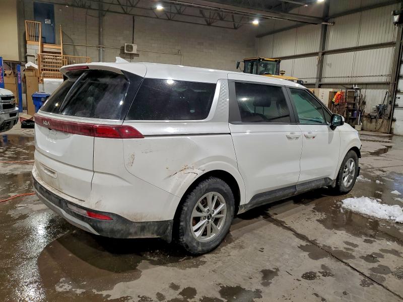 Photo 3 from auction – 2023 KIA CARNIVAL with VIN KNDNB5H39P6259251
