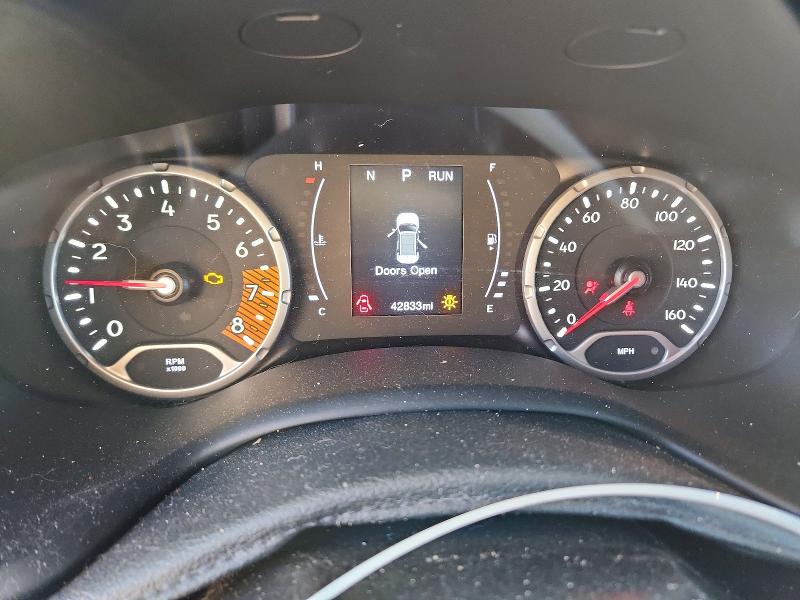 Photo 9 from auction – 2020 JEEP RENEGADE with VIN ZACNJBBB3LPL43846