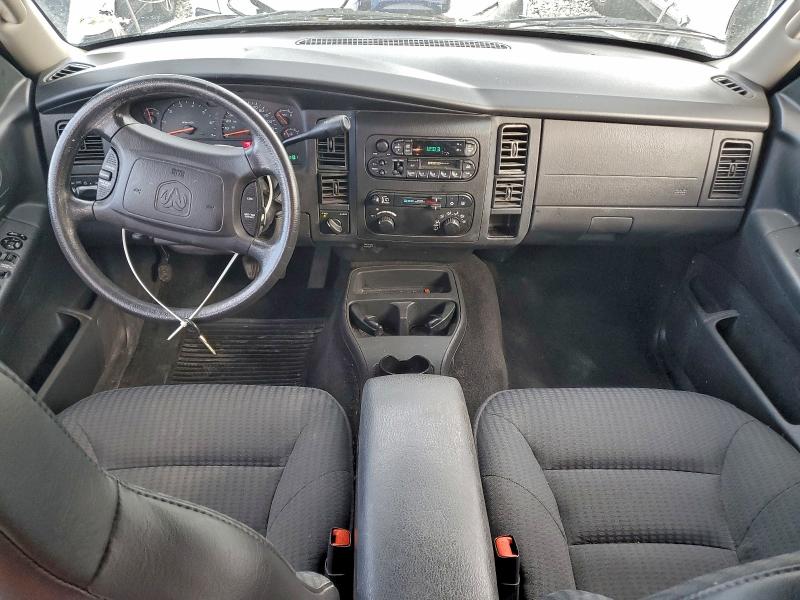 Photo 8 from auction – 2002 DODGE DURANGO SP with VIN 1B4HS38N32F192560