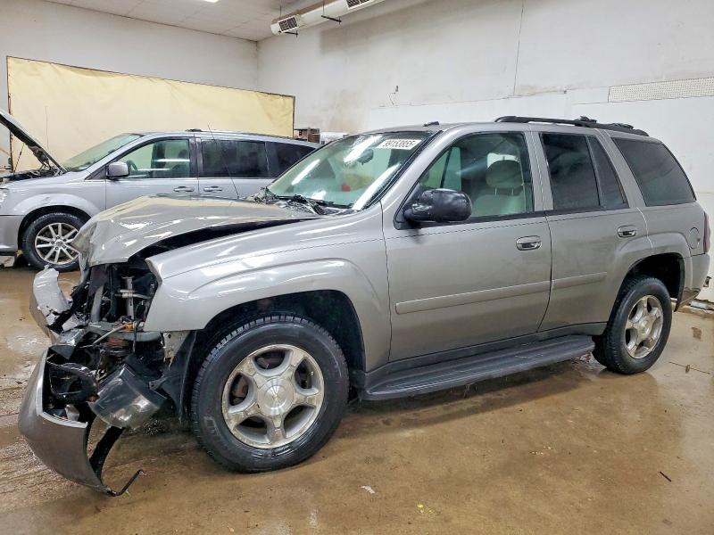 CHEVROLET TRAILBLAZER 2008 with VIN 1GNDT13S382251792 - Photo from auction