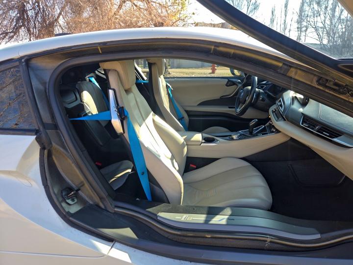 Photo 5 from auction – 2015 BMW I8 with VIN WBY2Z2C54FV392704