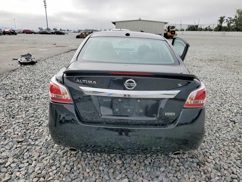 Photo 6 from auction – 2015 NISSAN ALTIMA 2.5 with VIN 1N4AL3AP4FC577989