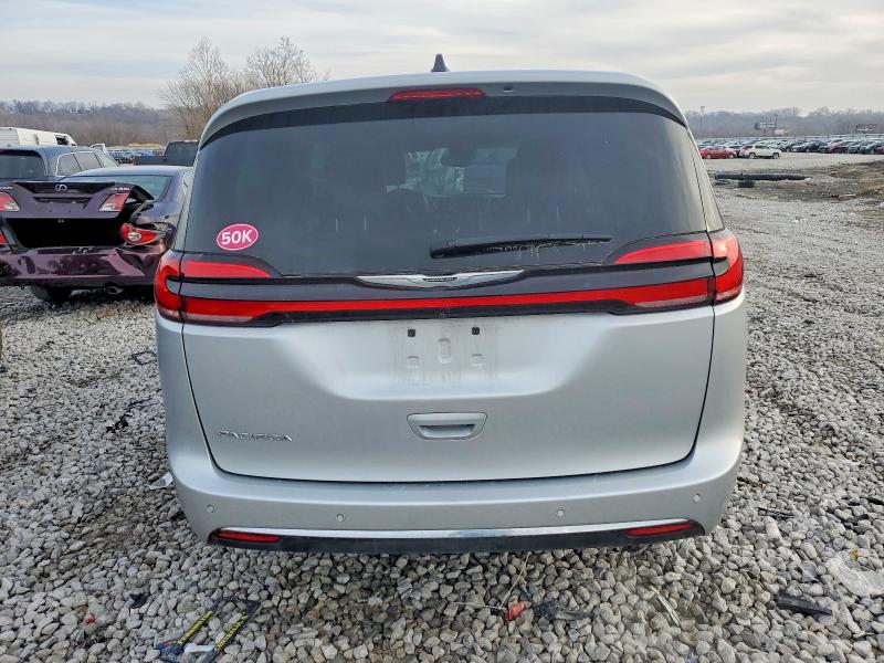 Photo 6 from auction – 2023 CHRYSLER PACIFICA T with VIN 2C4RC1BG4PR571733