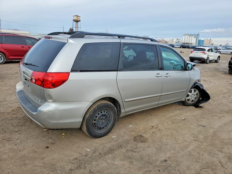 Photo 3 from auction – 2010 TOYOTA SIENNA CE with VIN 5TDKK4CC3AS308116