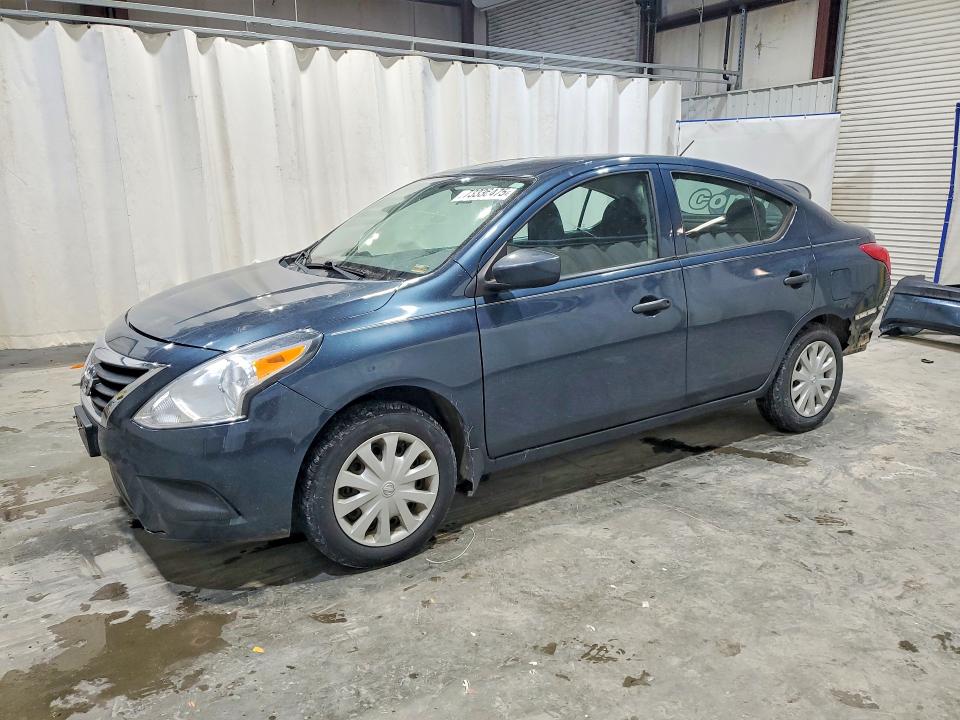 NISSAN VERSA S 2016 with VIN 3N1CN7APXGL860670 - Photo from auction