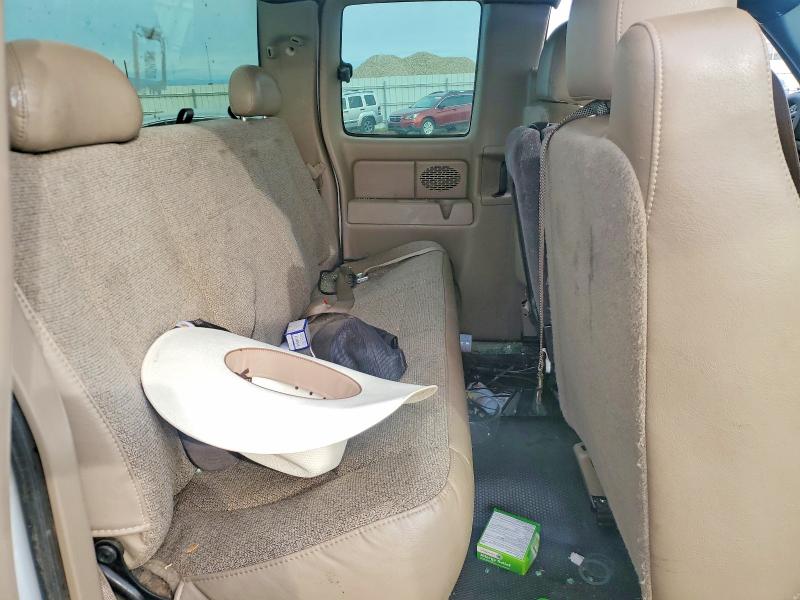 Photo 10 from auction – 2005 CHEVROLET SILVERADO with VIN 1GCEK19B65Z289365