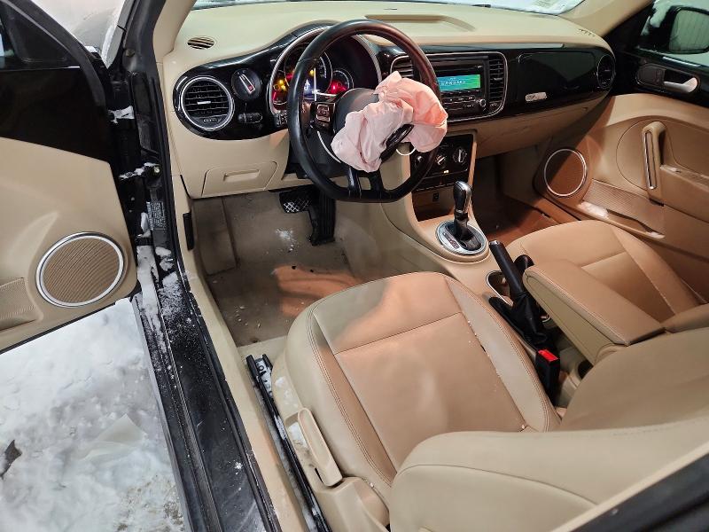 Photo 8 from auction – 2014 VOLKSWAGEN BEETLE with VIN 3VWJ17AT8EM662249