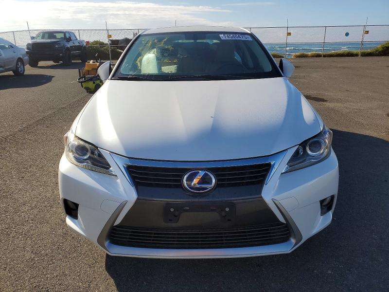 Photo 5 from auction – 2015 LEXUS CT 200 with VIN JTHKD5BH5F2217231