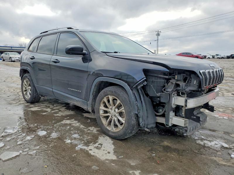 Photo 4 from auction – 2020 JEEP CHEROKEE L with VIN 1C4PJLCB1LD577689