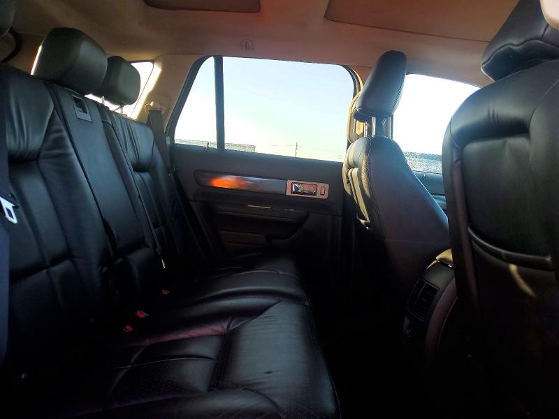 Фото 11 с аукциона – 2007 LINCOLN MKX с VIN 2LMDU68C27BJ21323