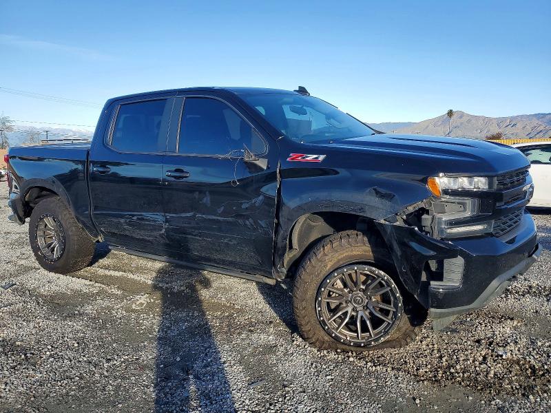 Photo 4 from auction – 2019 CHEVROLET SILVERADO with VIN 3GCUYEED3KG137399