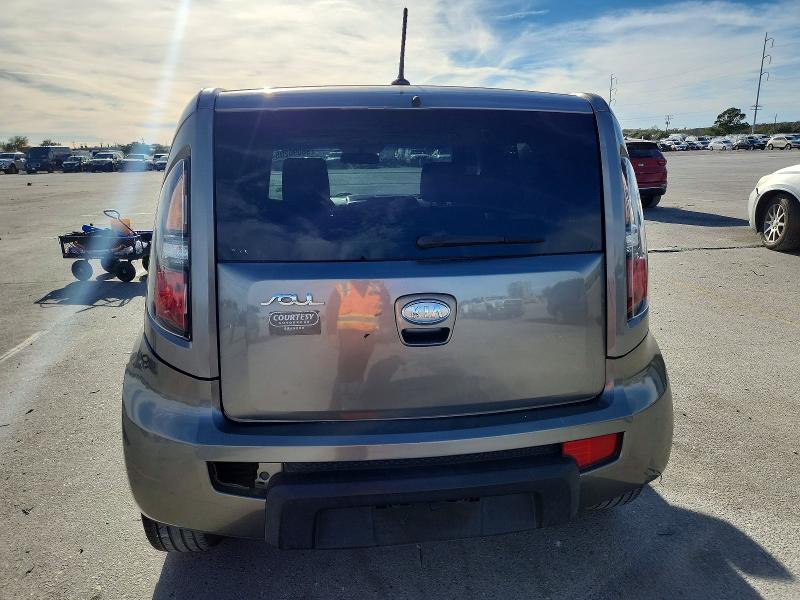 Photo 6 from auction – 2010 KIA SOUL + with VIN KNDJT2A28A7034980